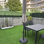 بيت ضيافة Dima Costa لاريدو