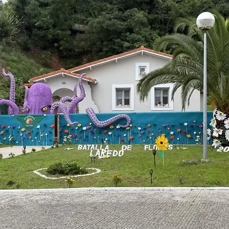 Dima Costa Laredo