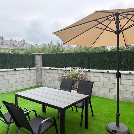 Dima Costa بيت ضيافة